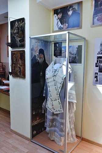 2014 05 28 v 71 j gimnazii otkrylsya muzej05