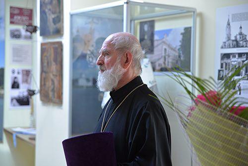 2014 05 28 v 71 j gimnazii otkrylsya muzej06