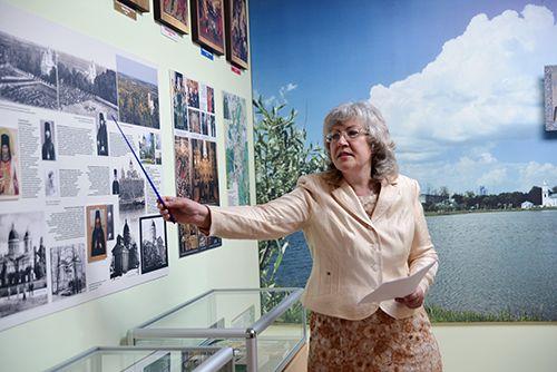 2014 05 28 v 71 j gimnazii otkrylsya muzej18