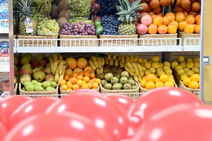 v shvedskoj gorke otkrylsya torgovo8