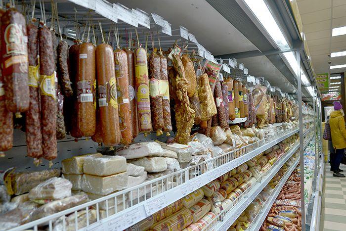 v shvedskoj gorke otkrylsya torgovo9